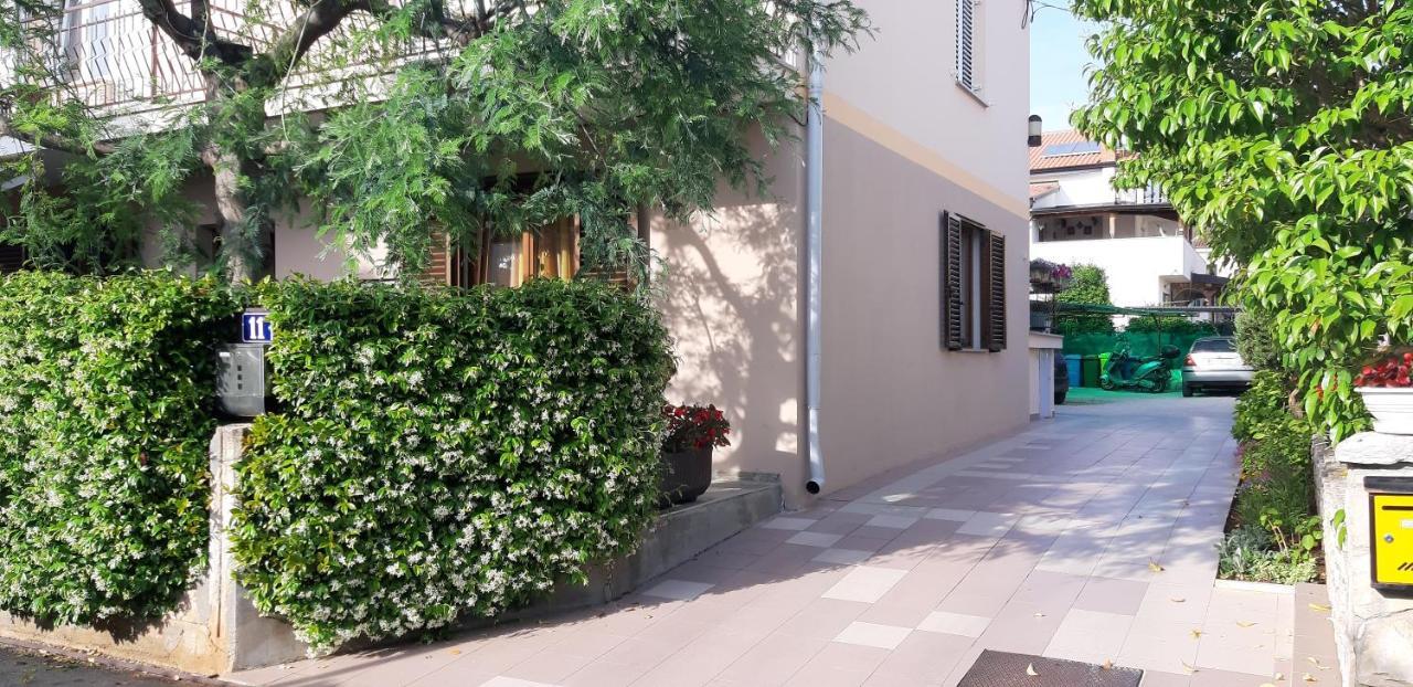 Apartman Oliver Novigrad Istria Extérieur photo